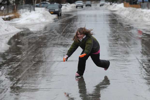 Ice-Skating-on-Anchorage-Streets