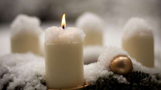 564375530-1-advent-2019-lDoR8Pzwiea