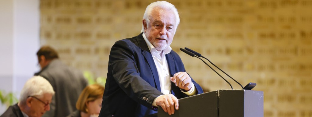 Dieses Bild hat ein leeres alt-Attribut; sein Dateiname ist kubicki-sagt-wir-verteidigen.jpg